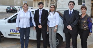 Secretária Beth, juíz. Rodrigo Murat, Lúcia Shereiner, promotor Luiz Otávio e a coordenadora Sueli Desidera.