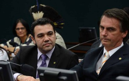 OAB vai pedir a cassação dos deputados Marco Feliciano e Jair Bolsonaro