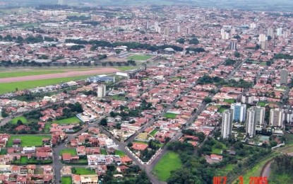 Liminar proíbe cobrança vinculada de taxas de iluminação pública e energia em Rio Claro