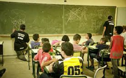 O triunfo da imbecilidade