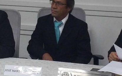 Ex-vereador Zezinho do Machadinho pede que prefeitura de Angatuba faça limpeza no córrego das Almas
