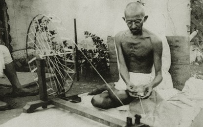 Como Mahatma Gandhi previu a tragédia do capitalismo